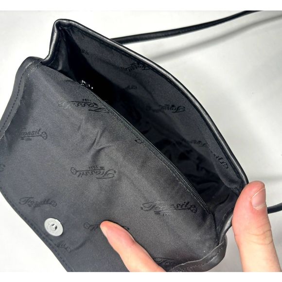 Fossil Authentic Black Genuine Leather Women's Crossbody Bag - Picture 9 of 13